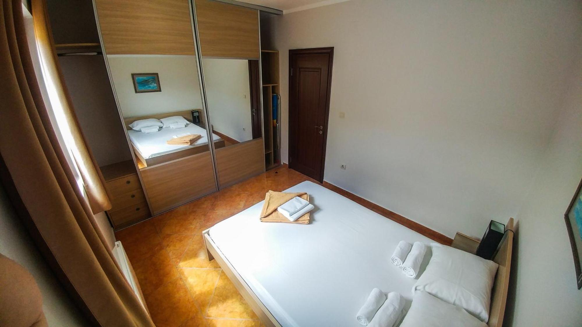 Villa Franeta Apartments Будва Стая снимка