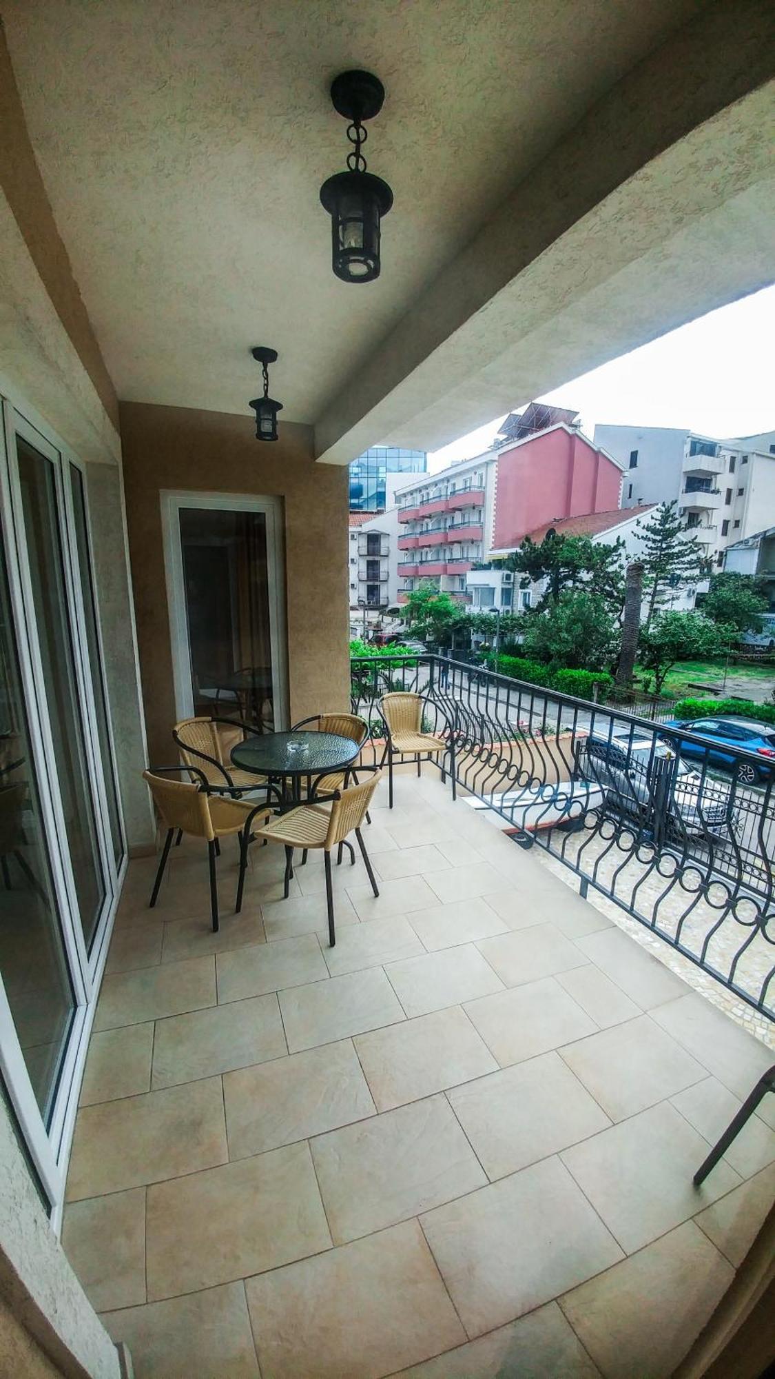 Villa Franeta Apartments Будва Стая снимка
